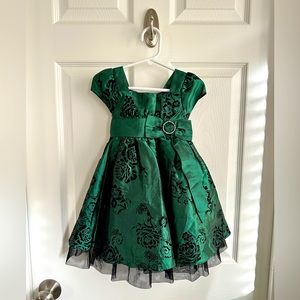 Toddler girls holiday dress